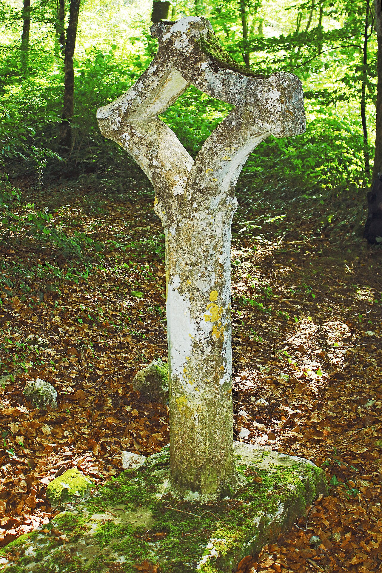 Croix de Belan-sur-Ource